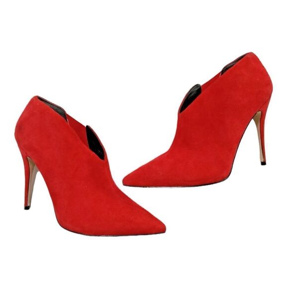 GUESS Women’s Ondrea Red Suede Pointed Toe Stilettos Ankle Booties in Size 8M - Picture 4 of 13